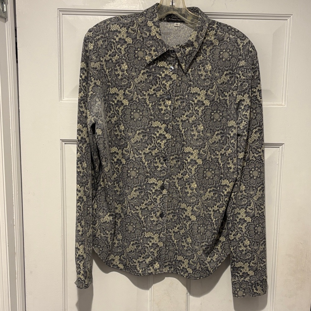 Guess Gray and Cream Floral Button Down Shirt